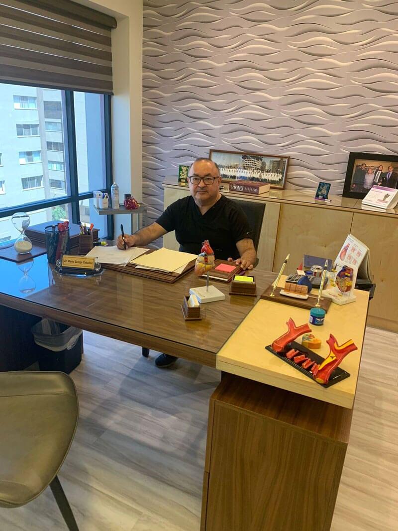 DR. MARIO ZÚÑIGA CEBALLOS