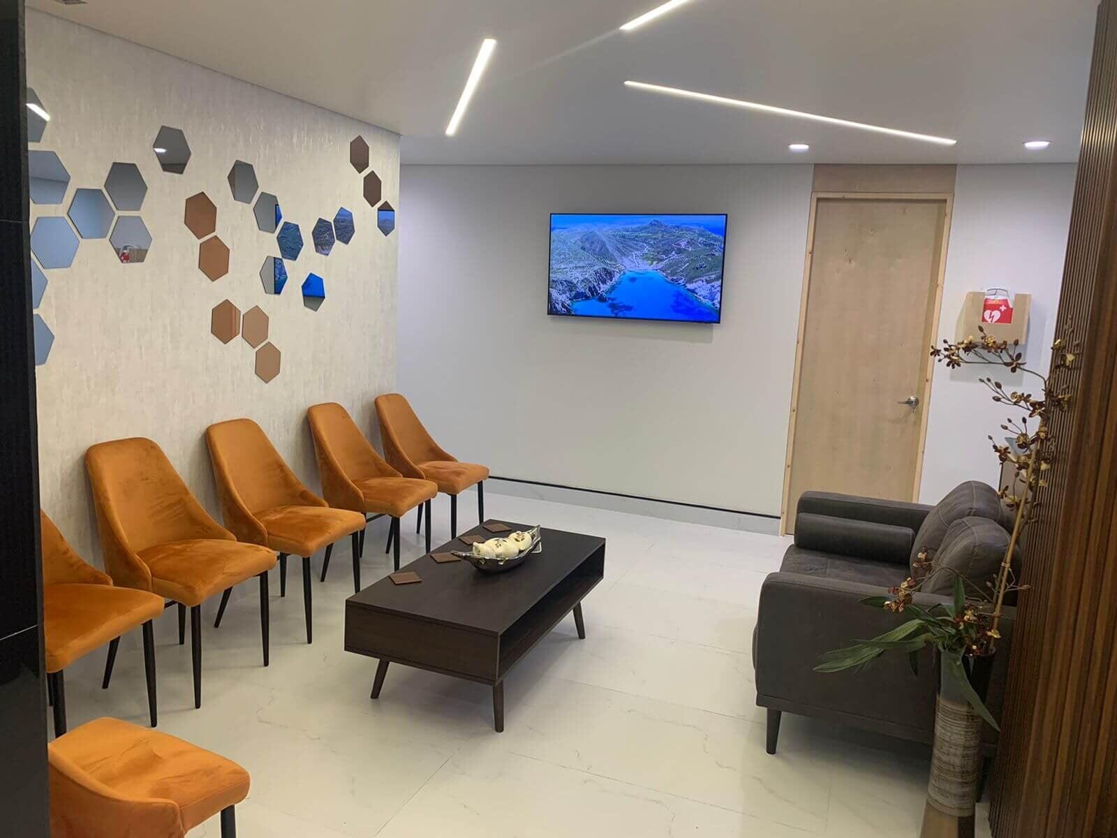 DR. MARIO ZÚÑIGA CEBALLOS