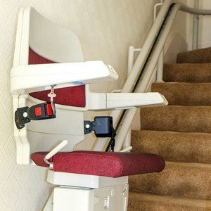 Lifts for straight and curved stairs