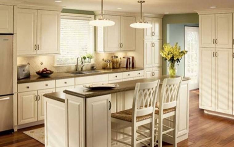 Kraft Maid Kitchen Cabinets — Bourbonnais, IL — Heartland Cabinetry & More