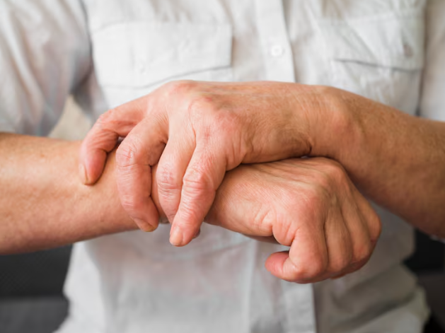 Médico que trata artrite reumatóide na Barra da Tijuca