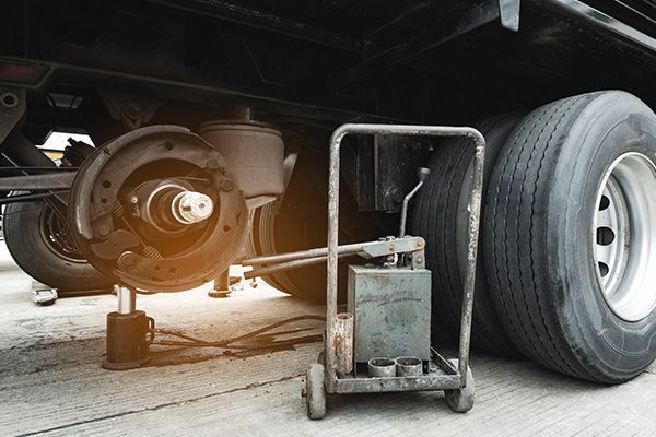 Truck Repairing and Maintenance — Montgomery, AL — H & M Trailer Repair