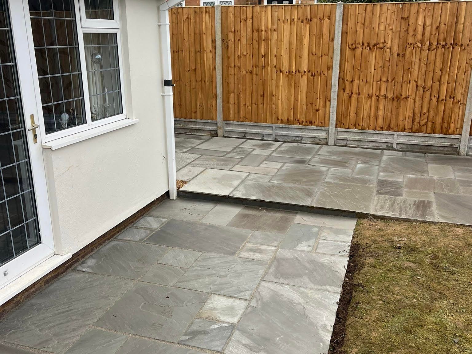 high quality indian sandstone paving slab patio with steps installed and completed in Hitchin area