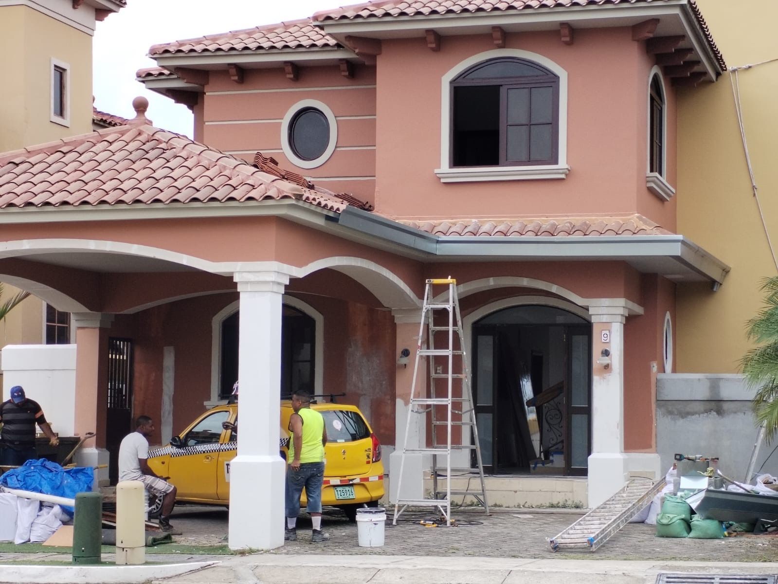 Pinturas y Servicios Caballero