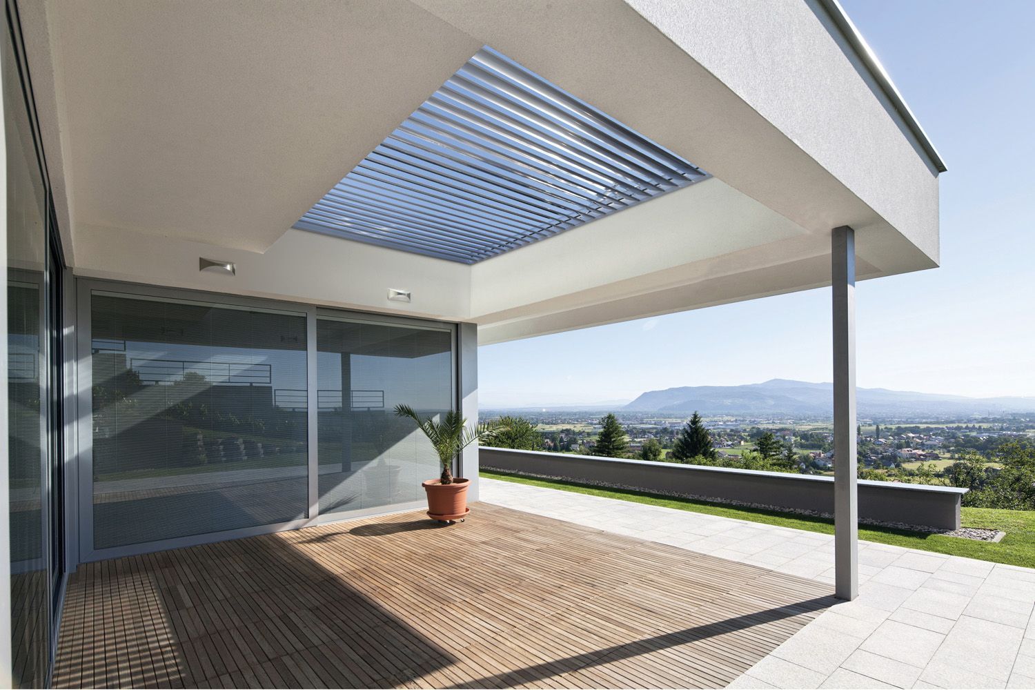 Concept Outdoor Solutions Integrated Louvre Roof