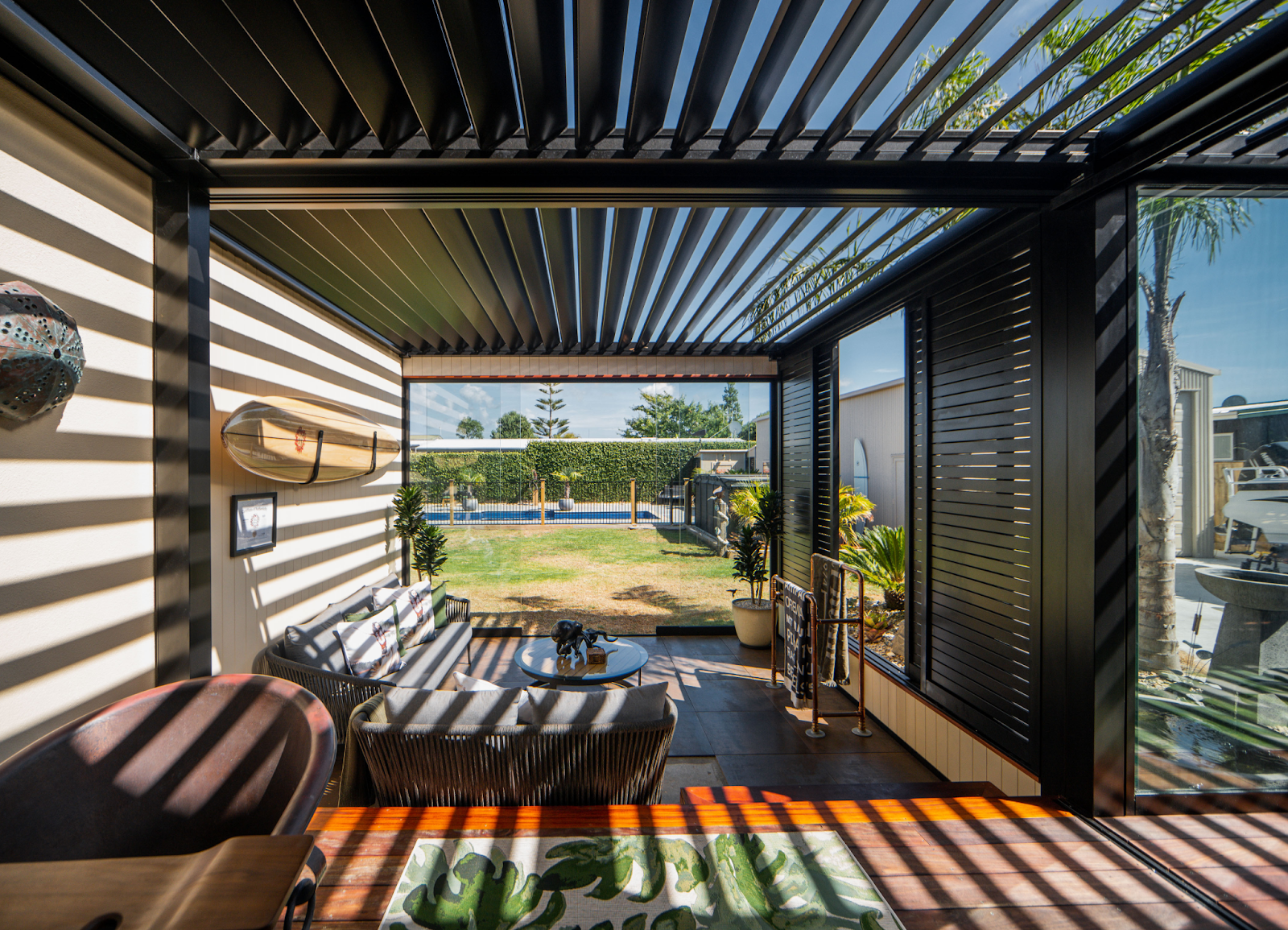 Concept Outdoor Solutions Louvre Roof Sun Room