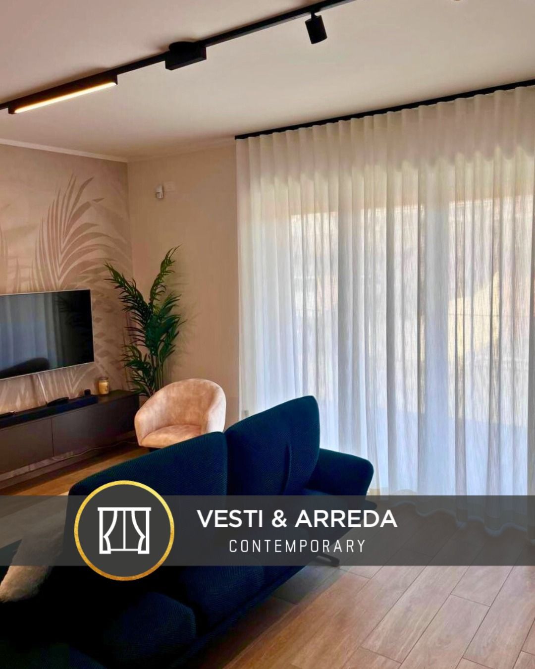 tenda morbida da soggiorno con tinta chiara filtrante