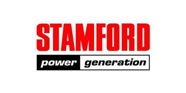 El logotipo de Stamford Power Generation es rojo y negro sobre un fondo blanco.