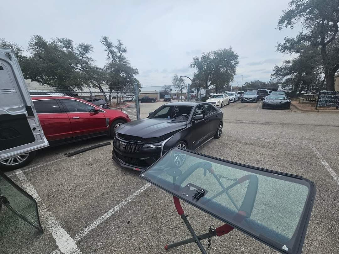 Car window replacement in Round Rock, TX