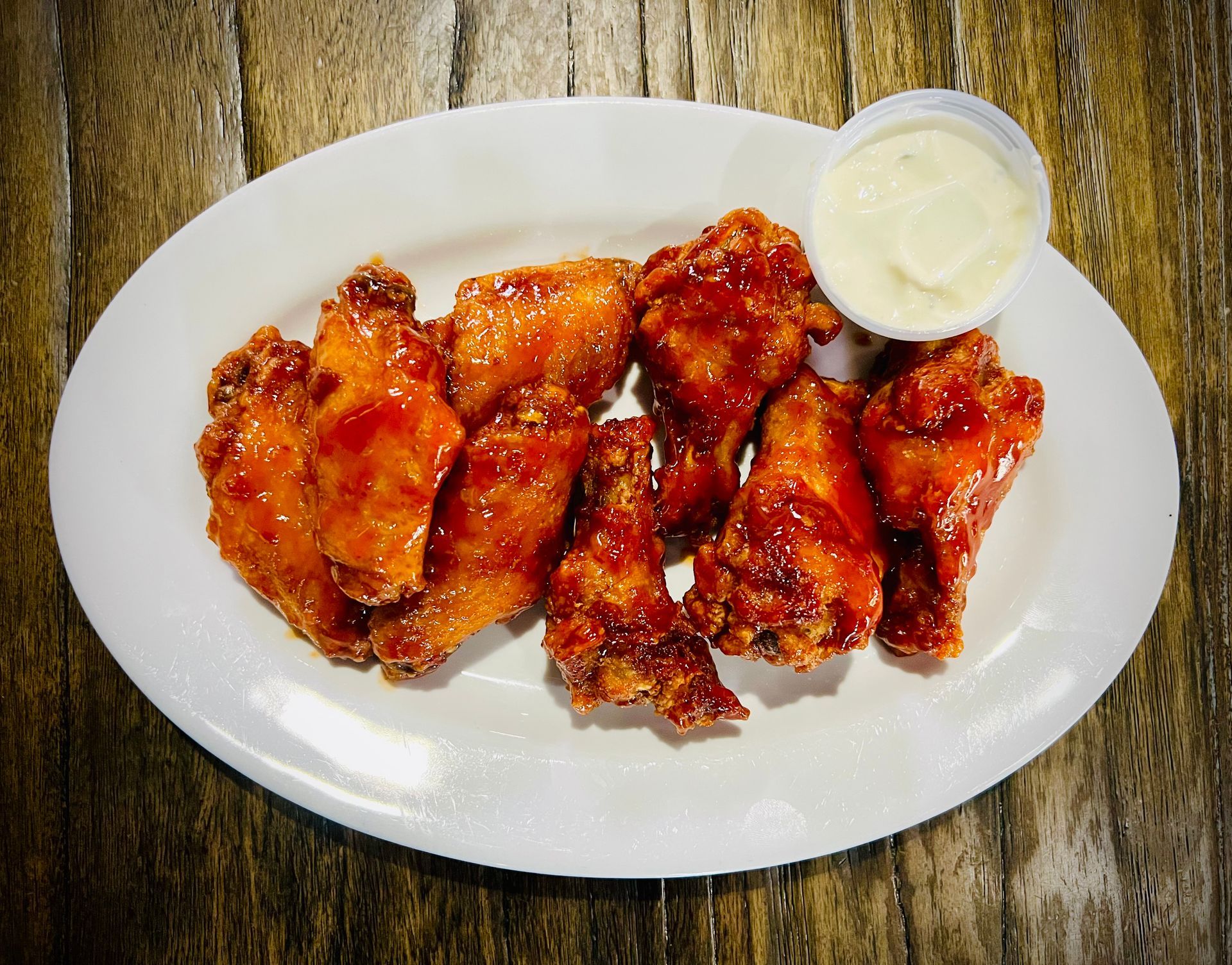 Chicken Wings Serving with Ranch Sauce on the side