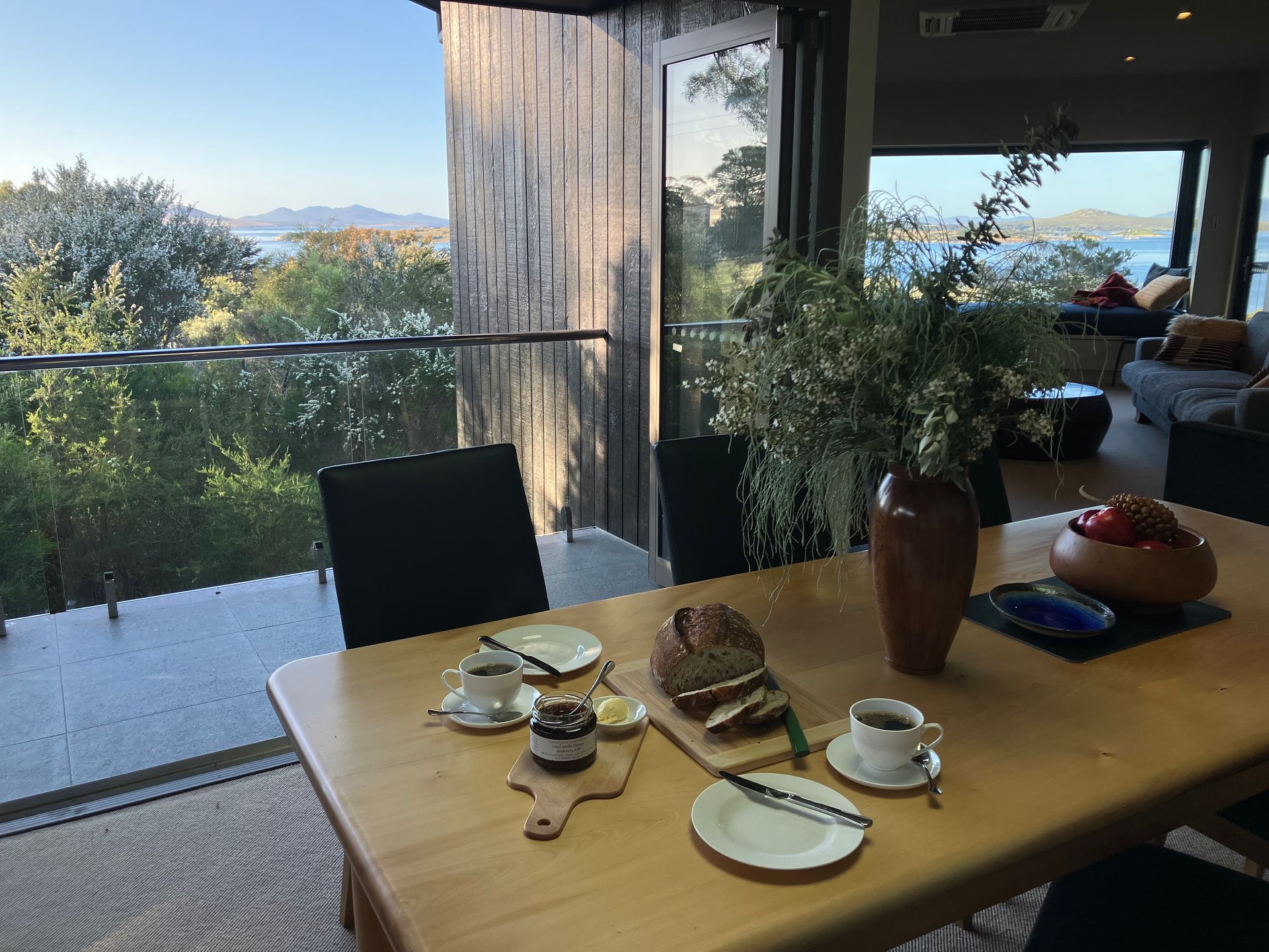 The breakfast table in the large living area at Faraway