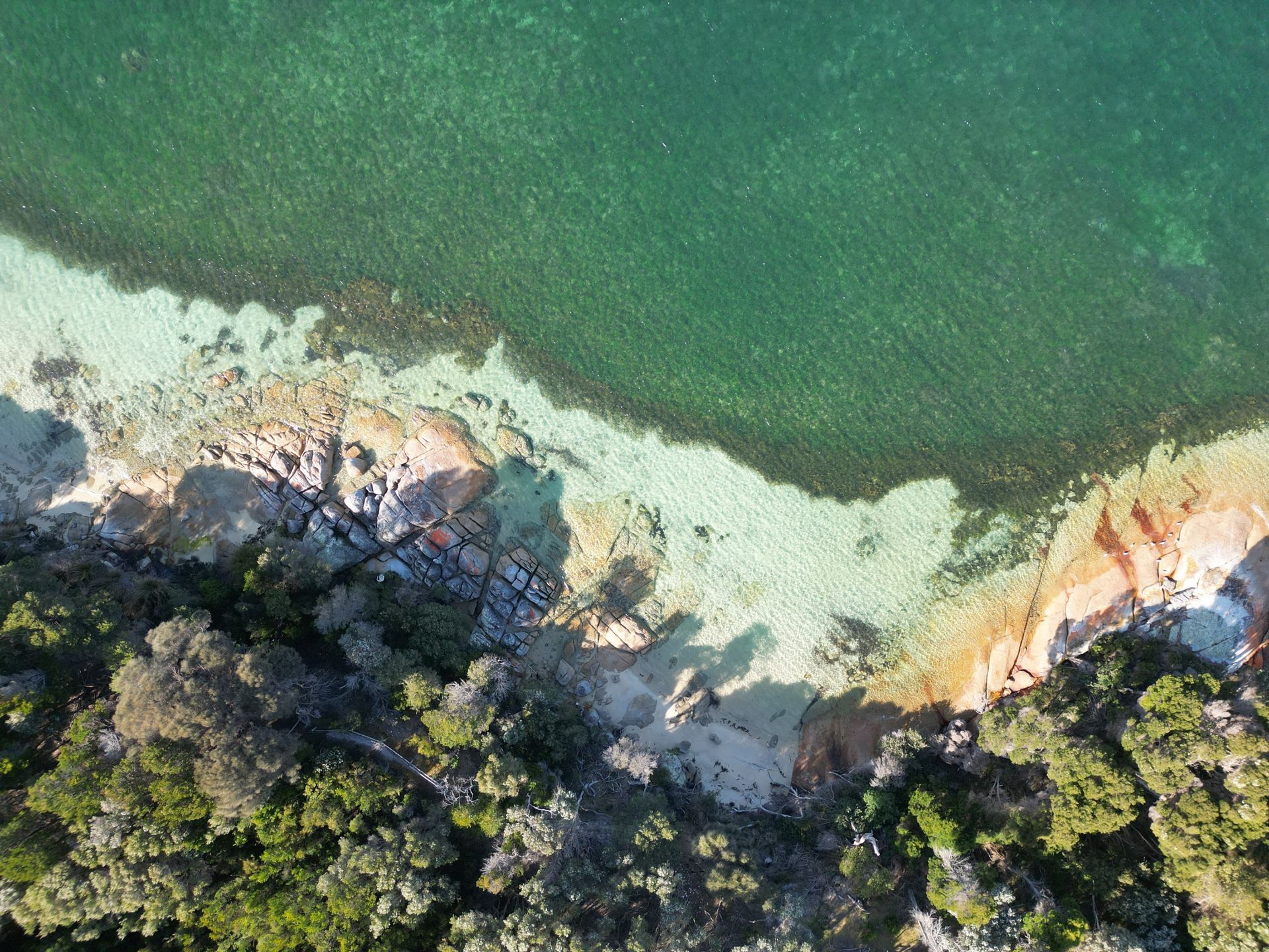 Drone shot of the beautiful Flinders Island coastline, all a stones throw from Faraway