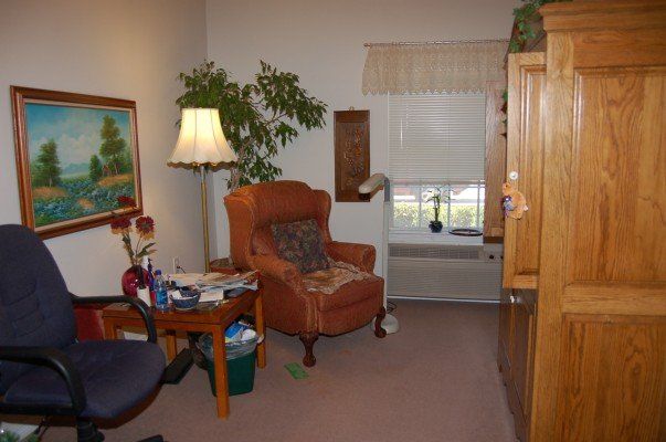 Typical Resident Suite — Arlington, TX — Castle Rock Assisted Living