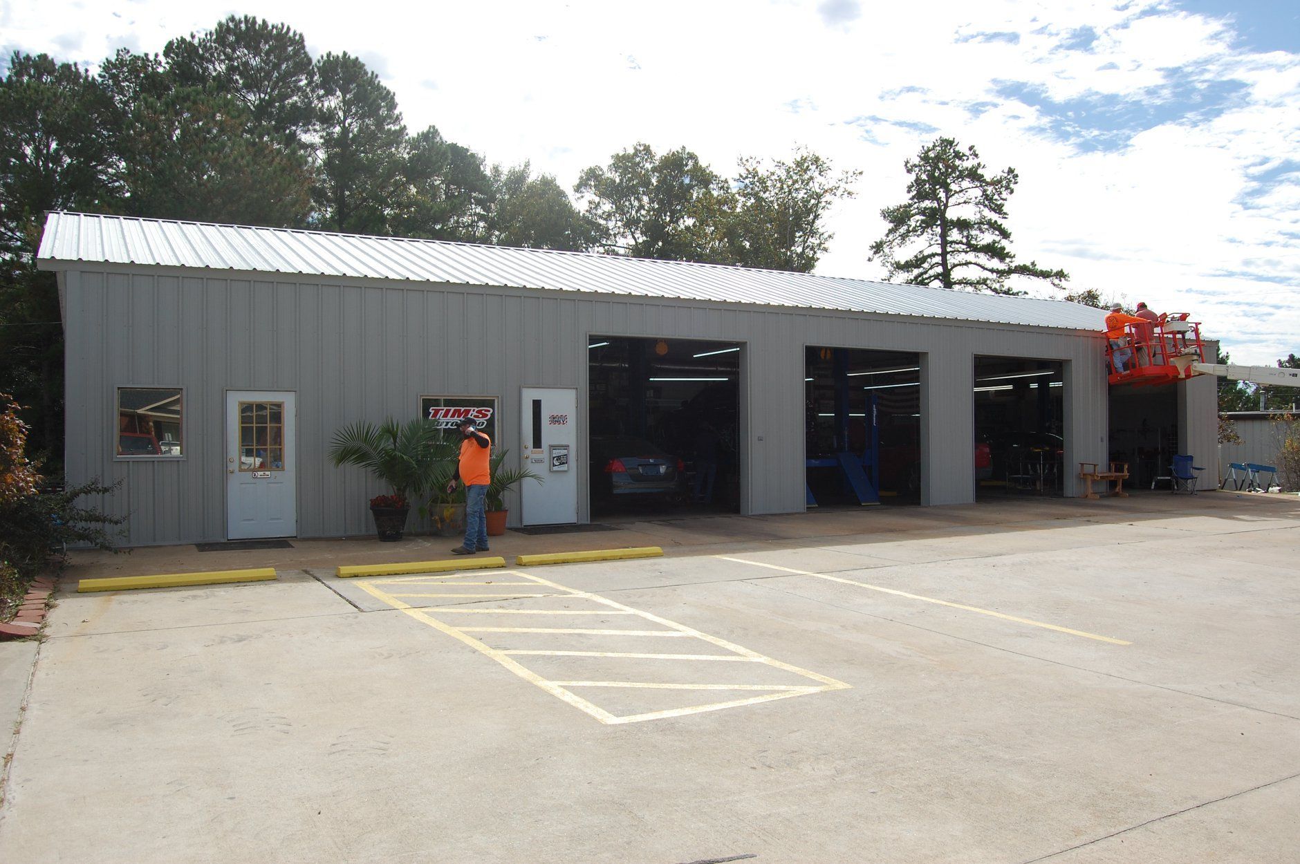 Front Shop | Tim's Auto Pro