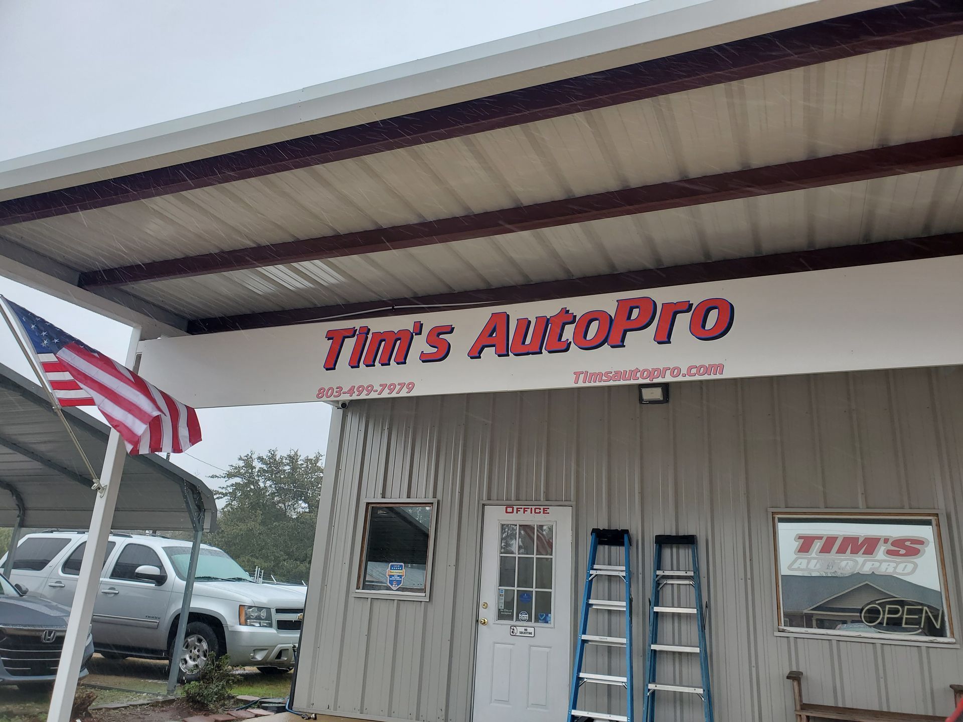 Front Shop Sign | Tim's Auto Pro
