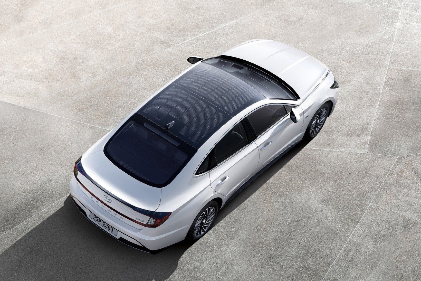 Solar powered roof by Hyundai 