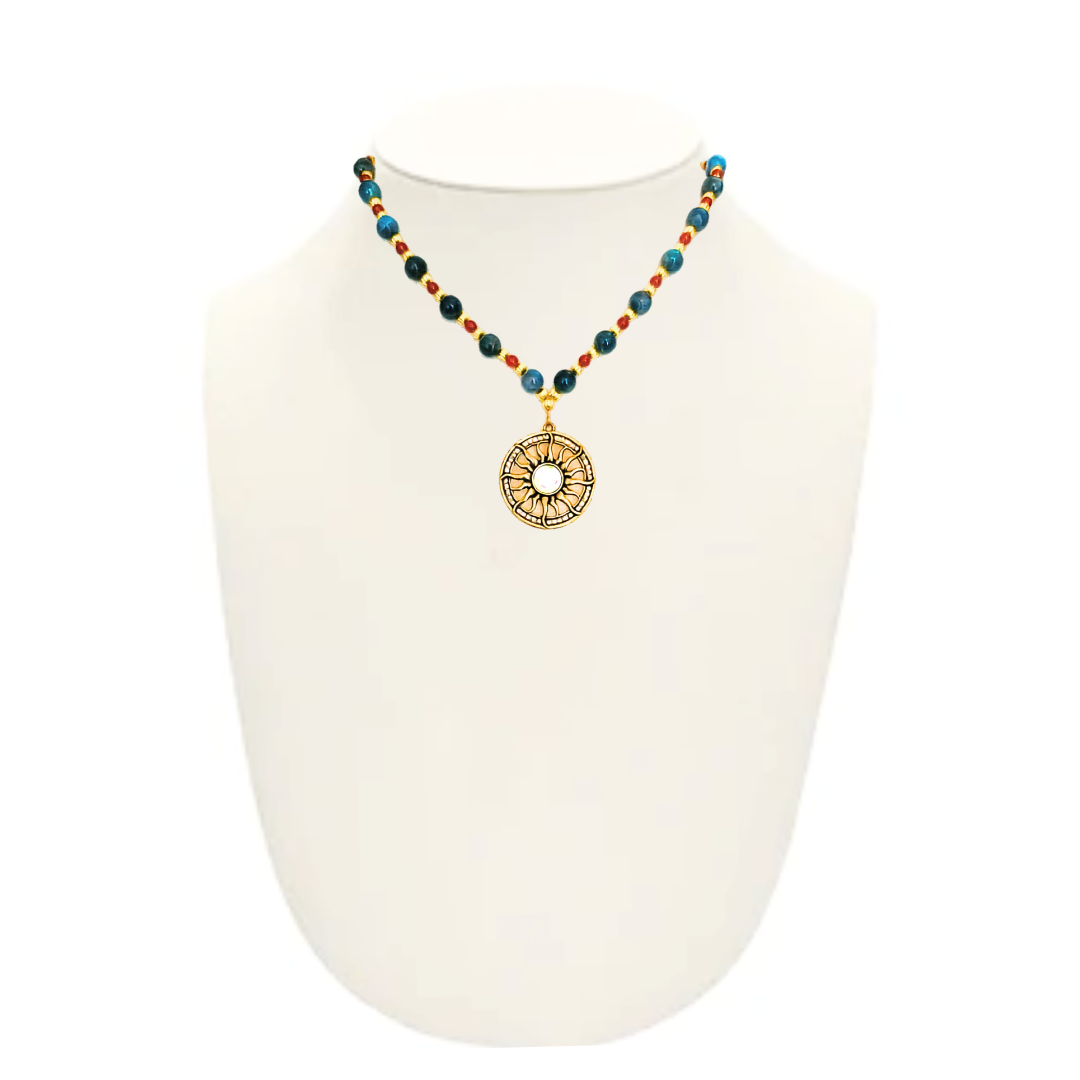 Sunsational Kyanite Carnelian Crystal Necklace