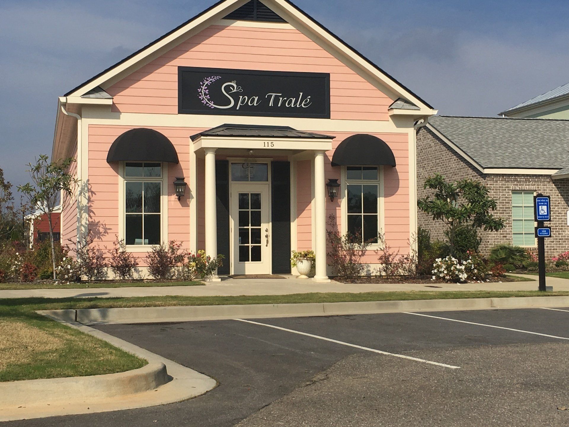 Custom Canvas Awnings Augusta, GA Augusta Canvas Products