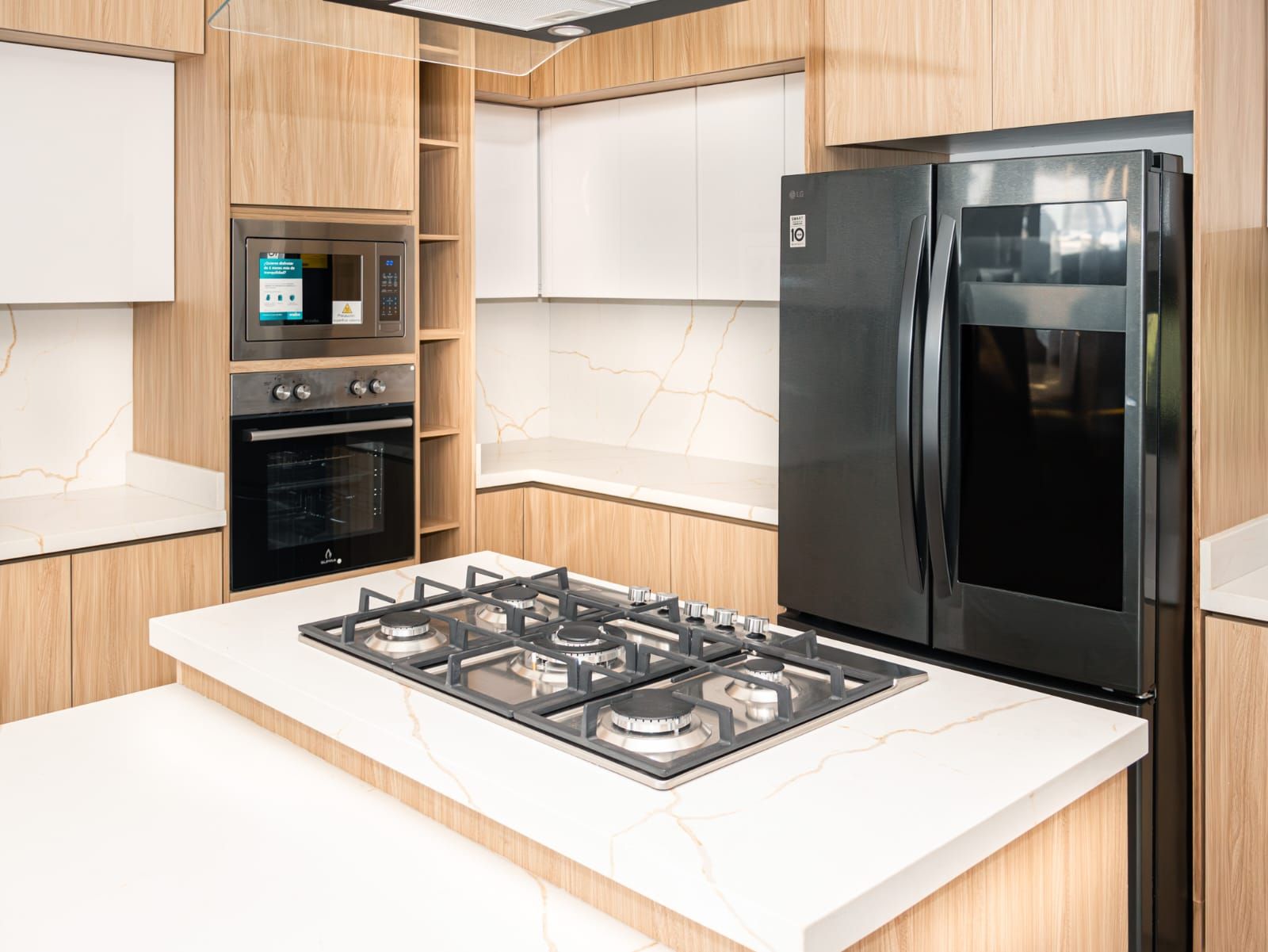 SMART KITCHENS Y MORE 