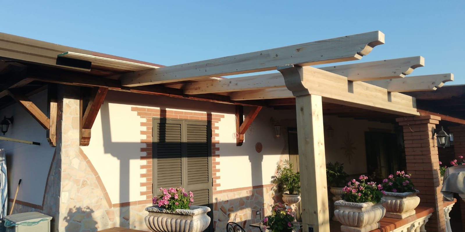 struttura in legno lamellare 2