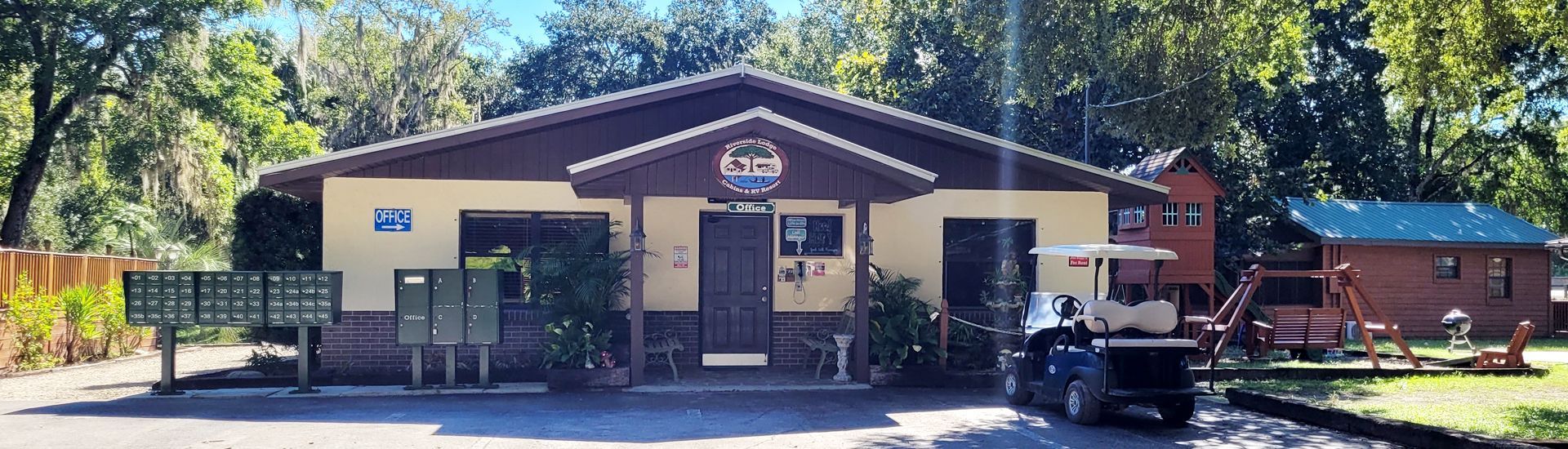a large building with a car parked in front of it