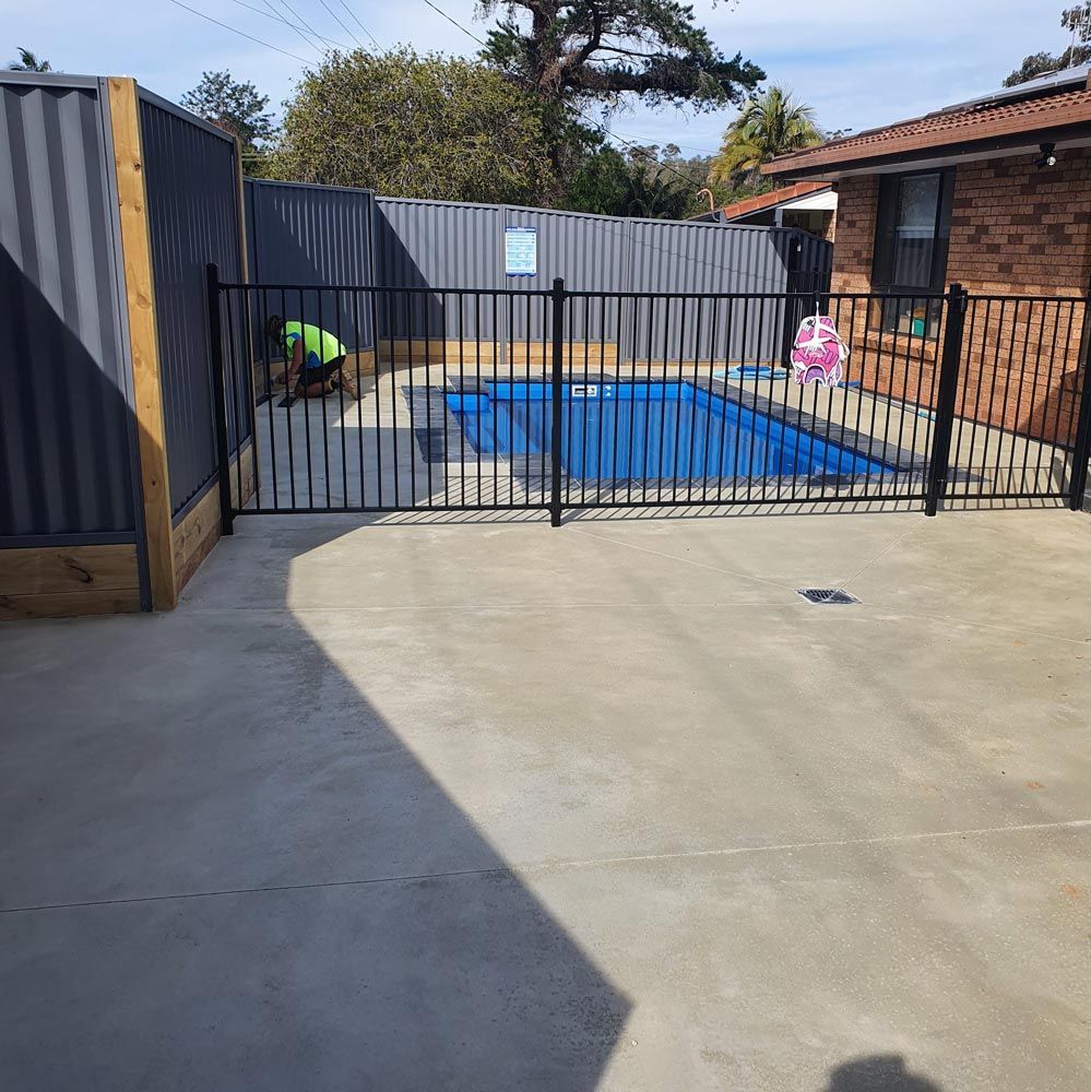 Small Backyard with Installed Swimming Pool