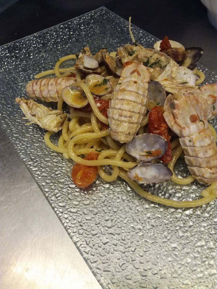 Spaghetti allo scoglio