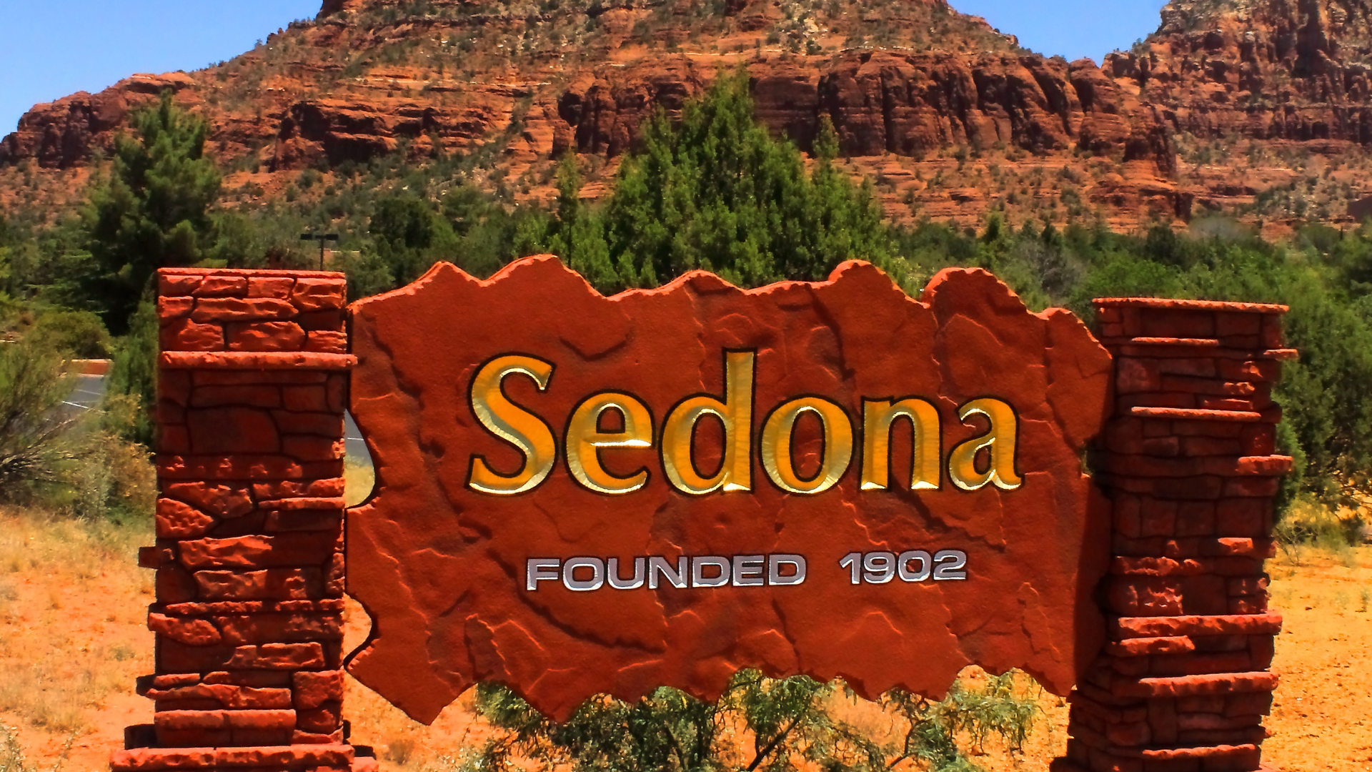 Sedona entrance sign with