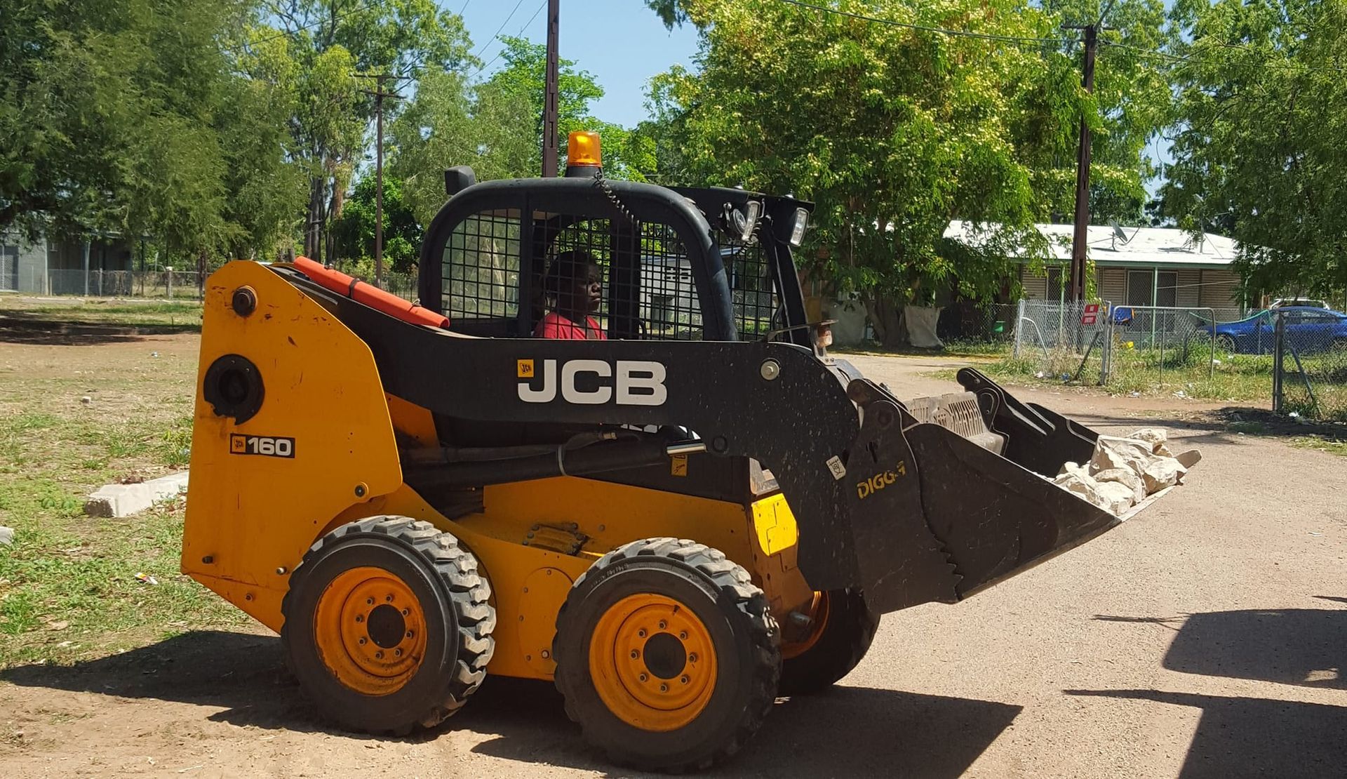 Florina Driving & Licensing Driving Instructor in Darwin