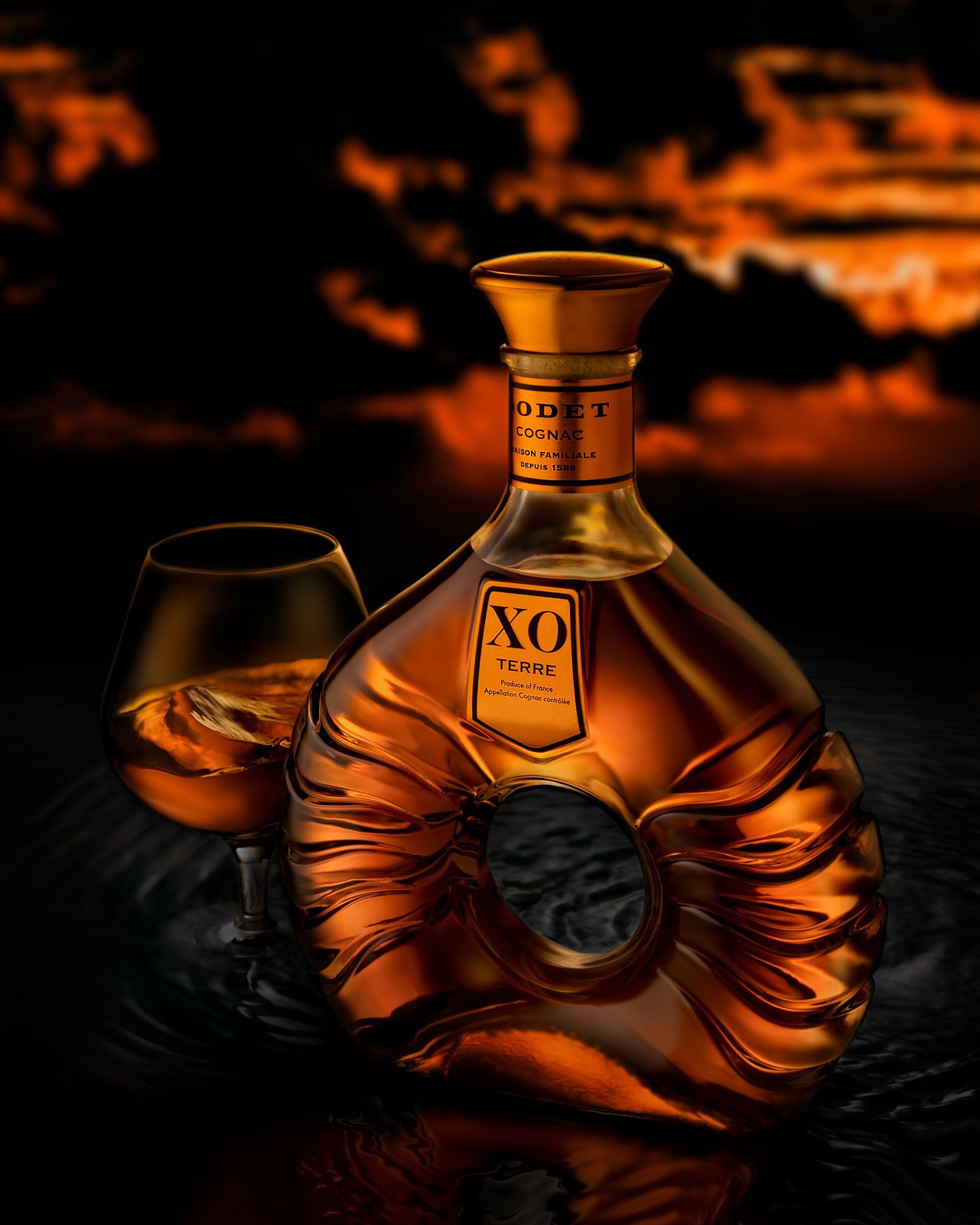 Luxury drink and fragrance photography by London-based liquids specialist, showcasing fine beverages and liquids.