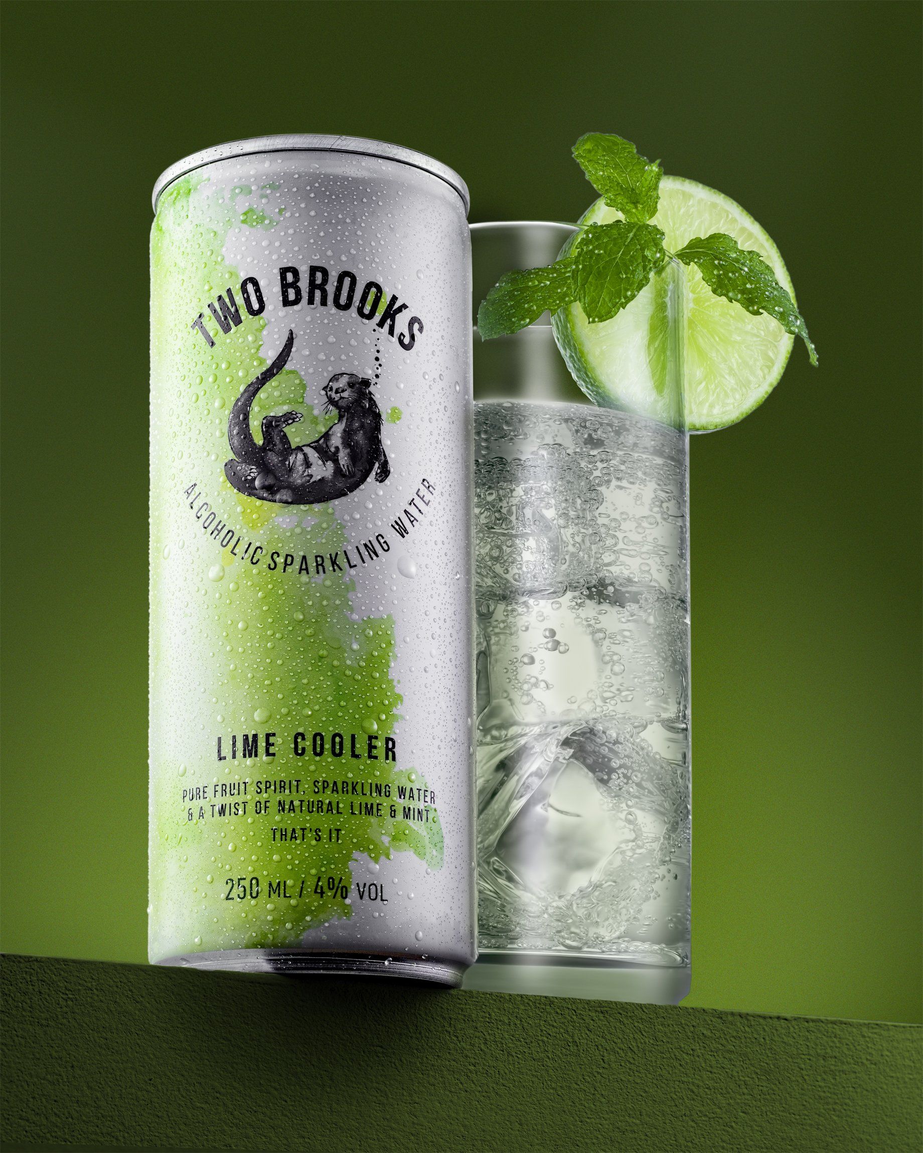 Luxury drink and fragrance photography by London-based liquids specialist, showcasing fine beverages and liquids.