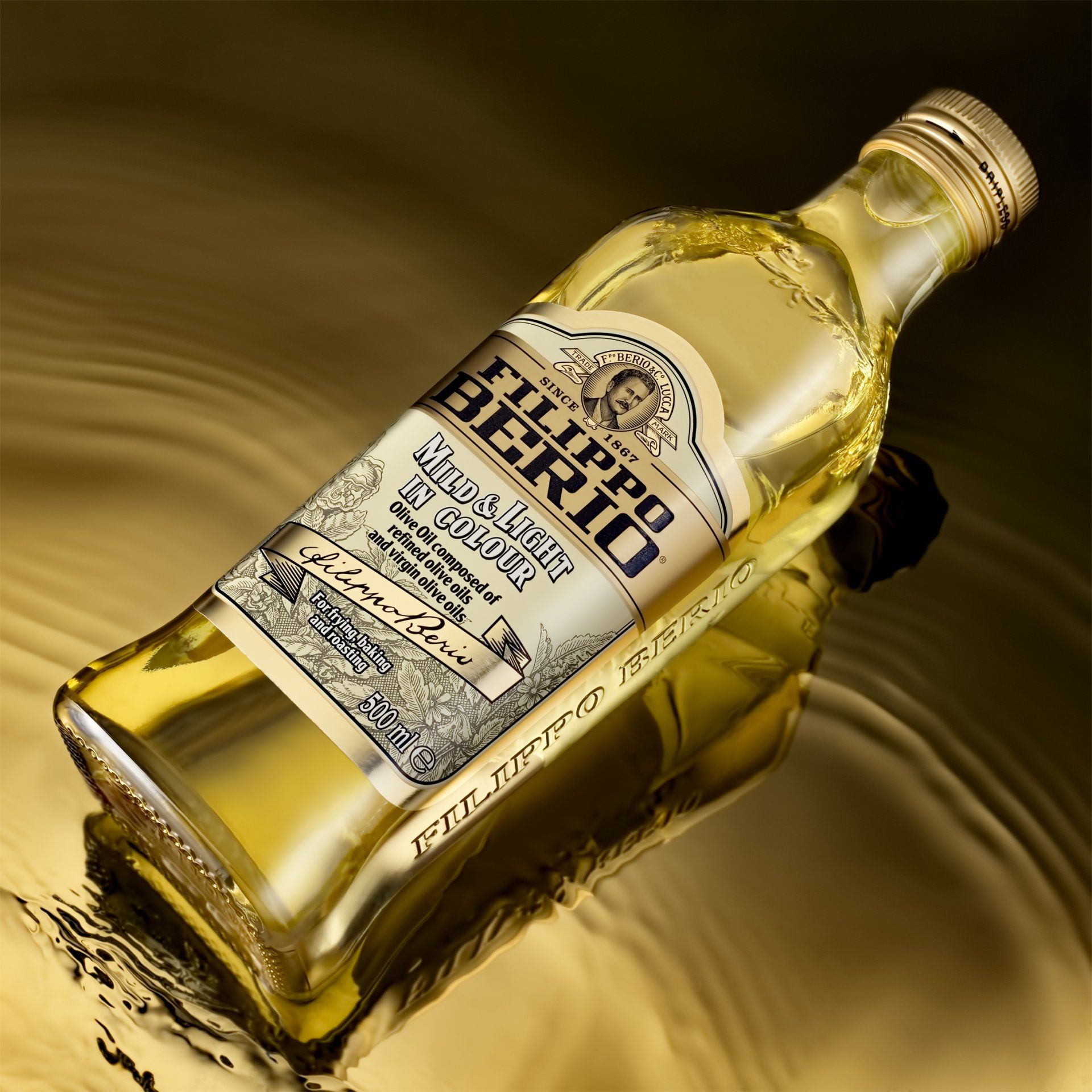 Luxury drink and fragrance photography and video by London-based liquids specialist, showcasing fine beverages and liquids.