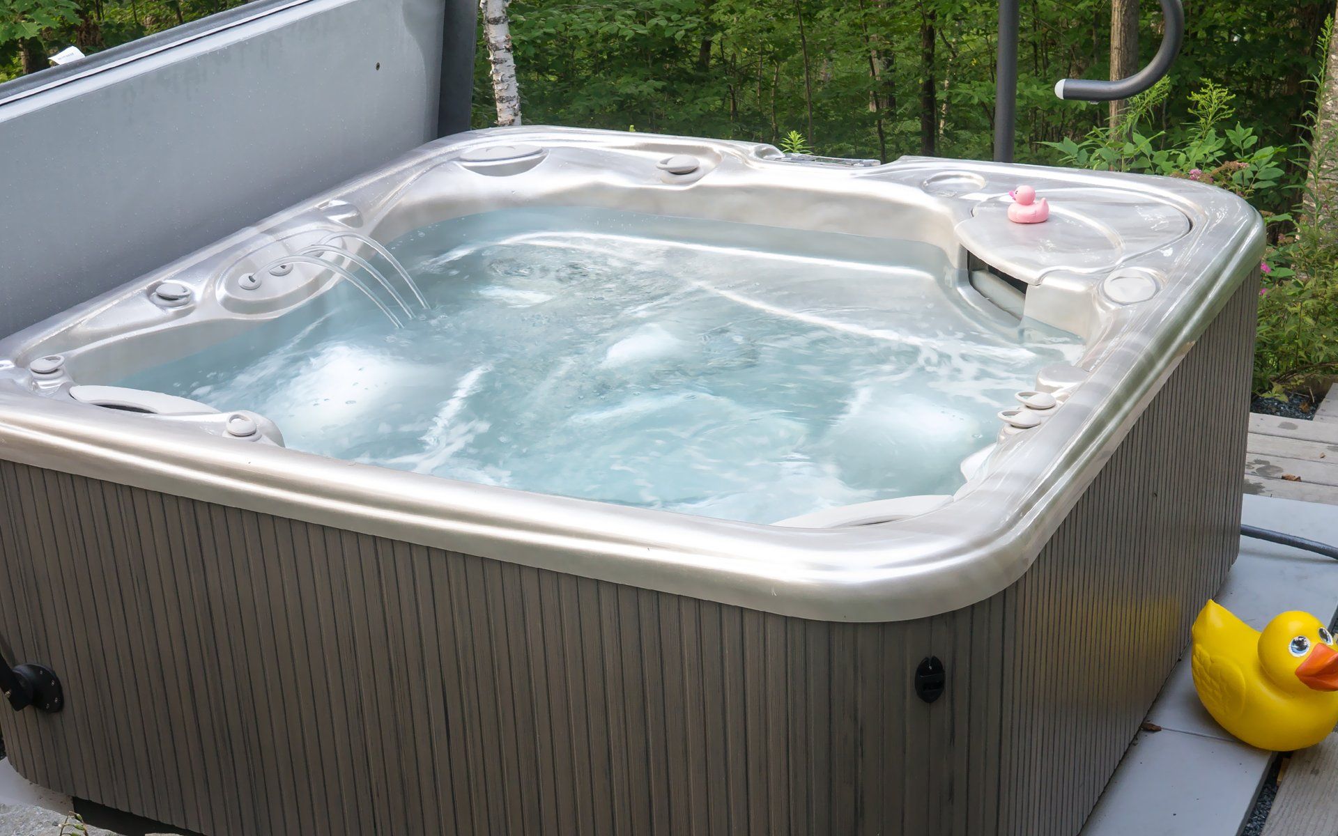 Spa - Hot Tub