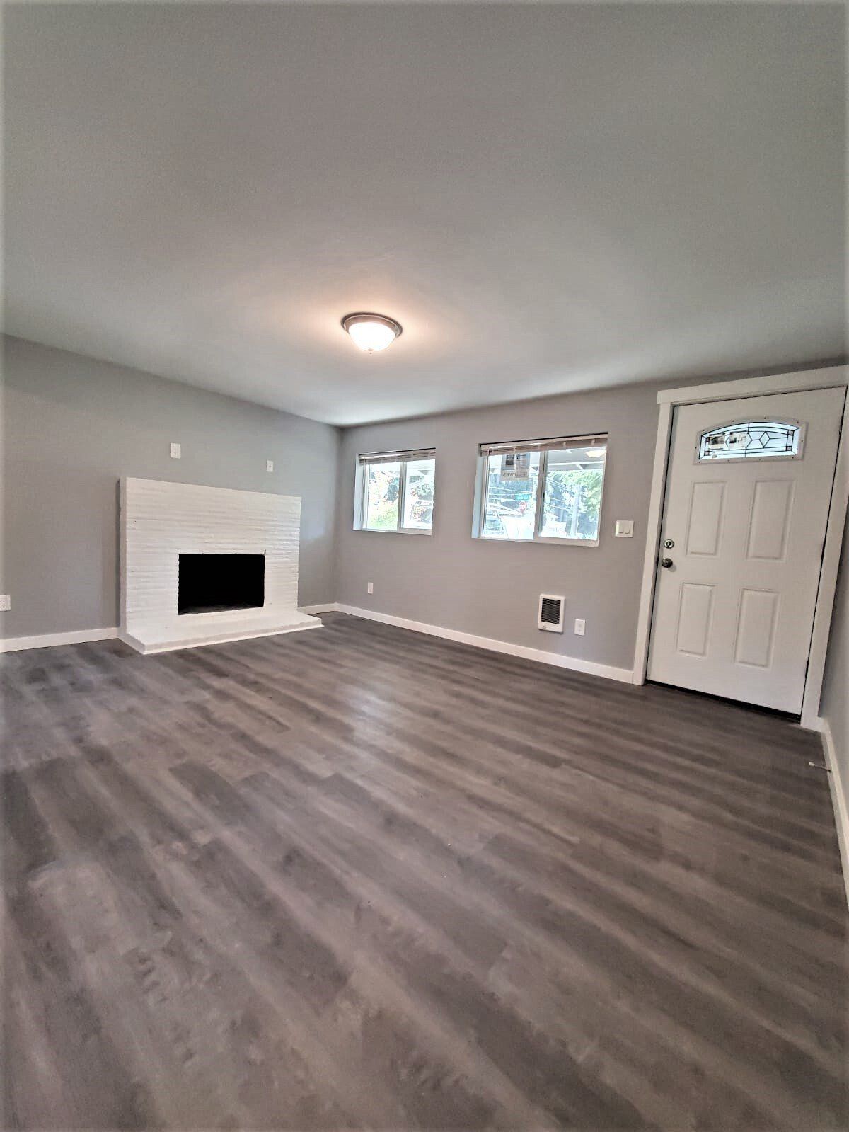 Staged Bedrooms / Living Rooms remodeling kent wa