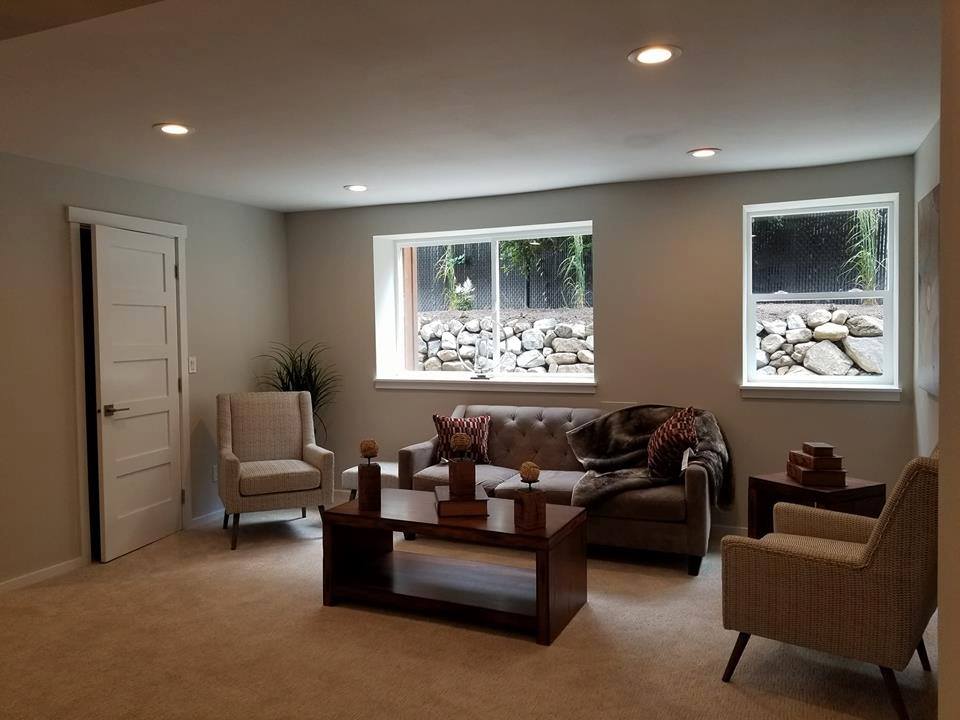 Staged Bedrooms / Living Rooms remodeling kent wa