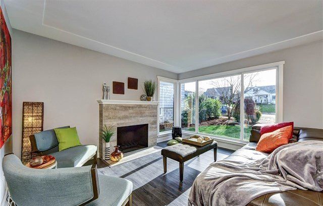 Staged Bedrooms / Living Rooms remodeling kent wa