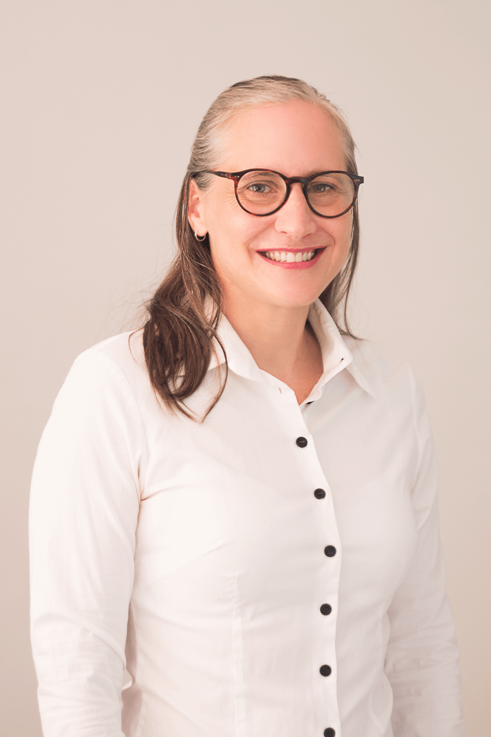 Sally Morris headshot promo photo