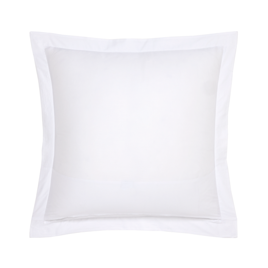 Coussin carré blanc avec une bordure blanche.