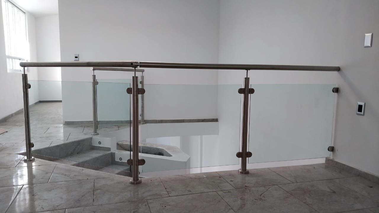 CTA CRISTAL TEMPLADO Y ALUMINIO