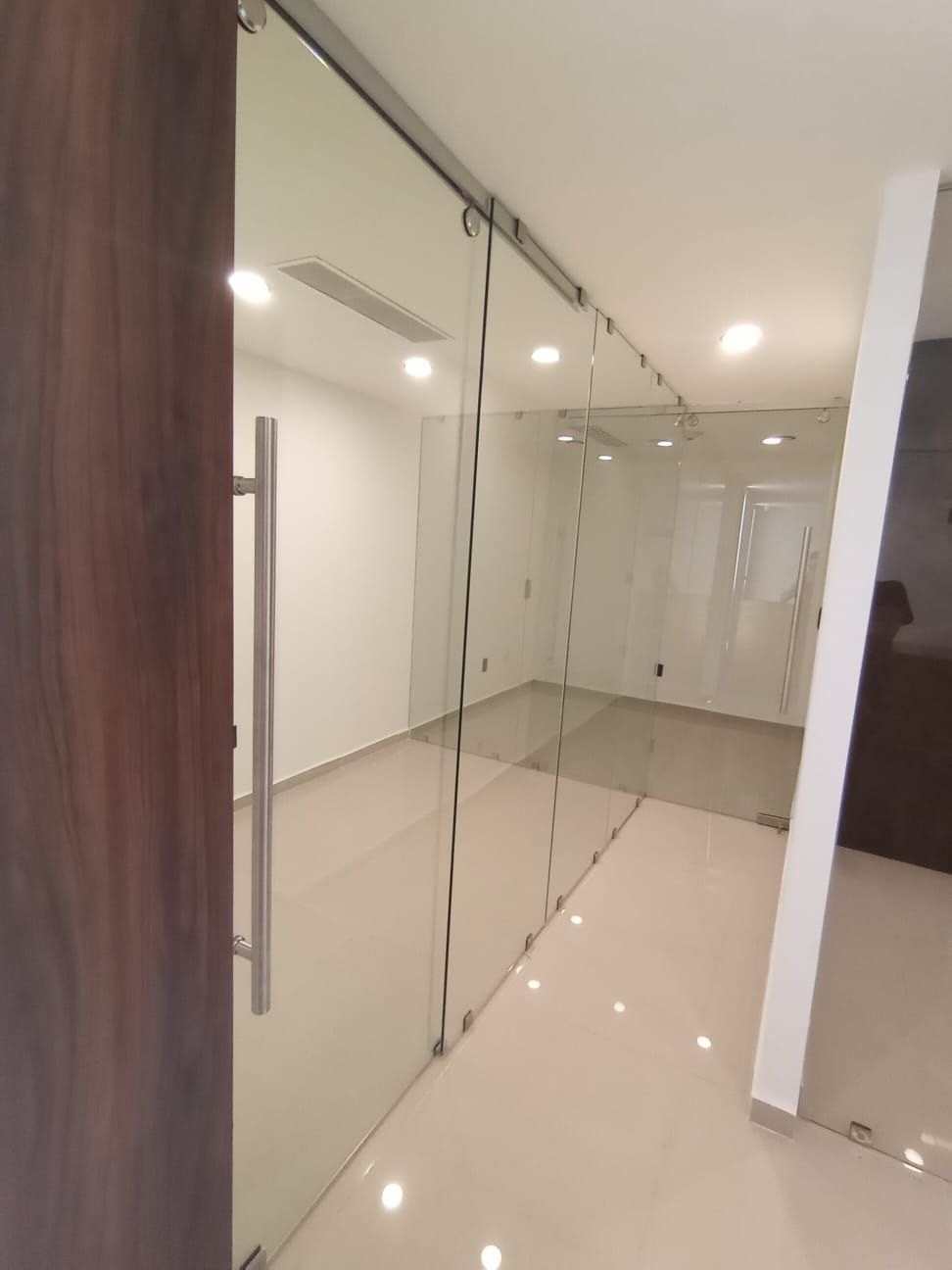 CTA CRISTAL TEMPLADO Y ALUMINIO