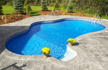 concrete pool deck contractor Bloomington Il