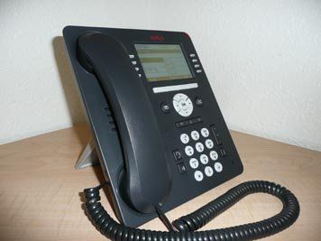 Avaya_model_9508_telephone