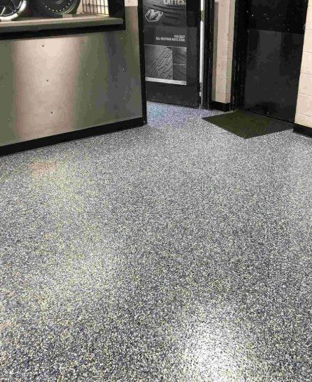 decorative flake epoxy flooring