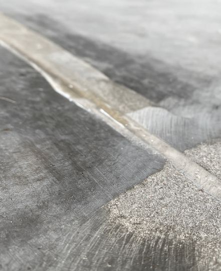 repair concrete floor cracks with epoxy near me