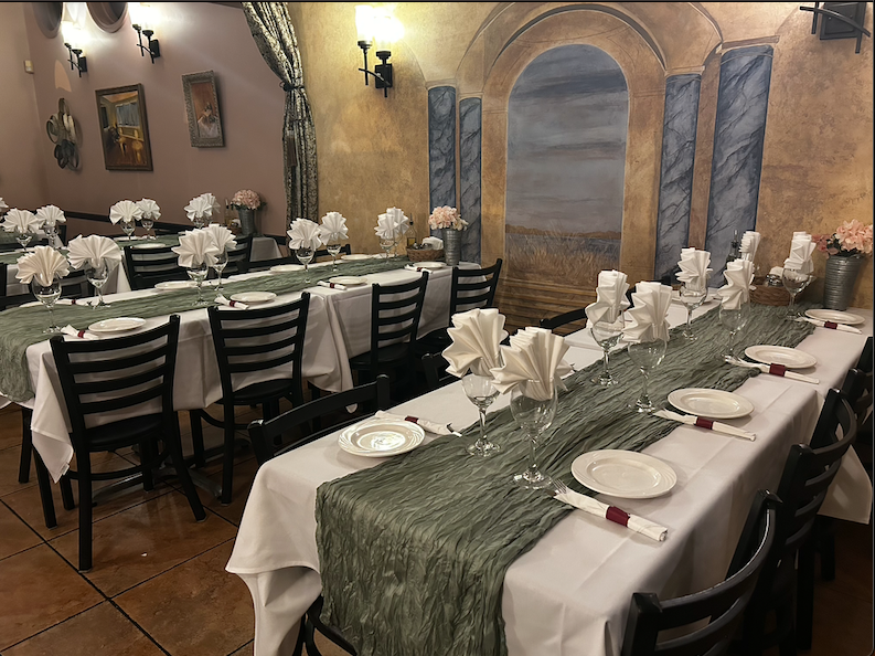 relax and enjoy your guests Rainbow room catering private party