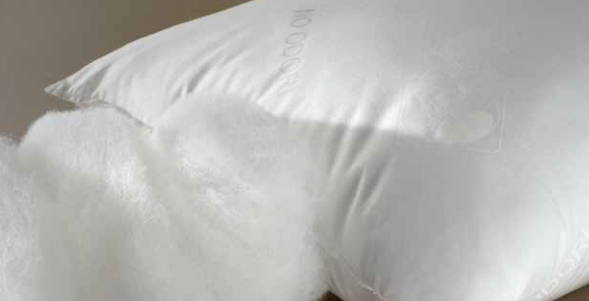 CUSCINO IN FIBRA ANALLERGICA