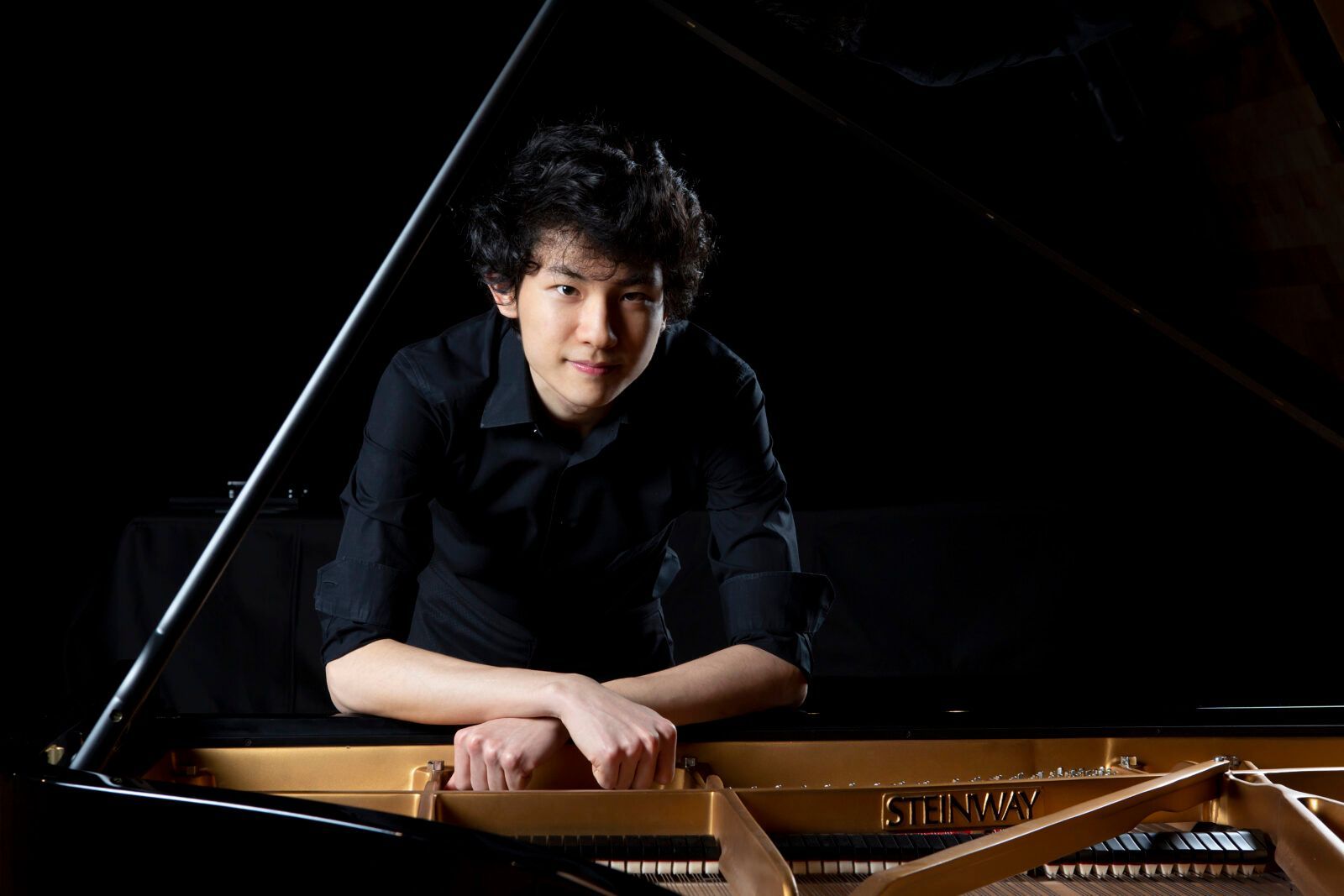 MEET THE SOLOIST: Tony Siqi Yun