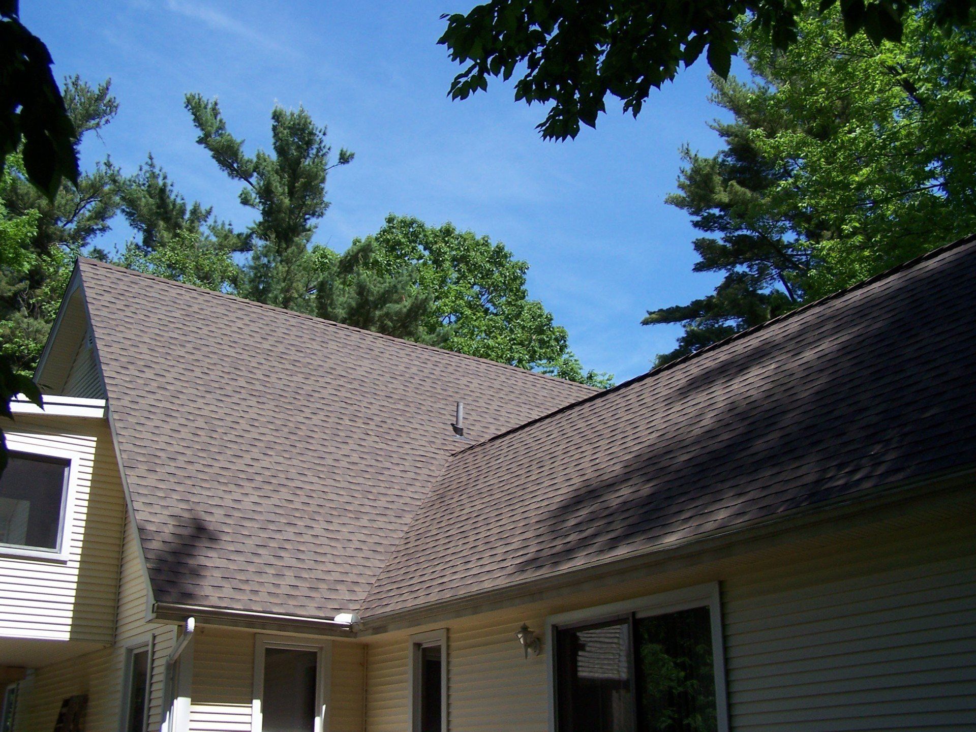 Shingle roof