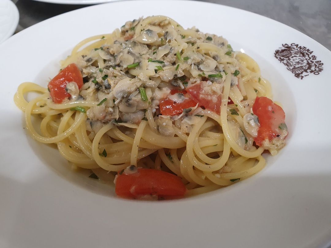 spaghetti con pomodorini