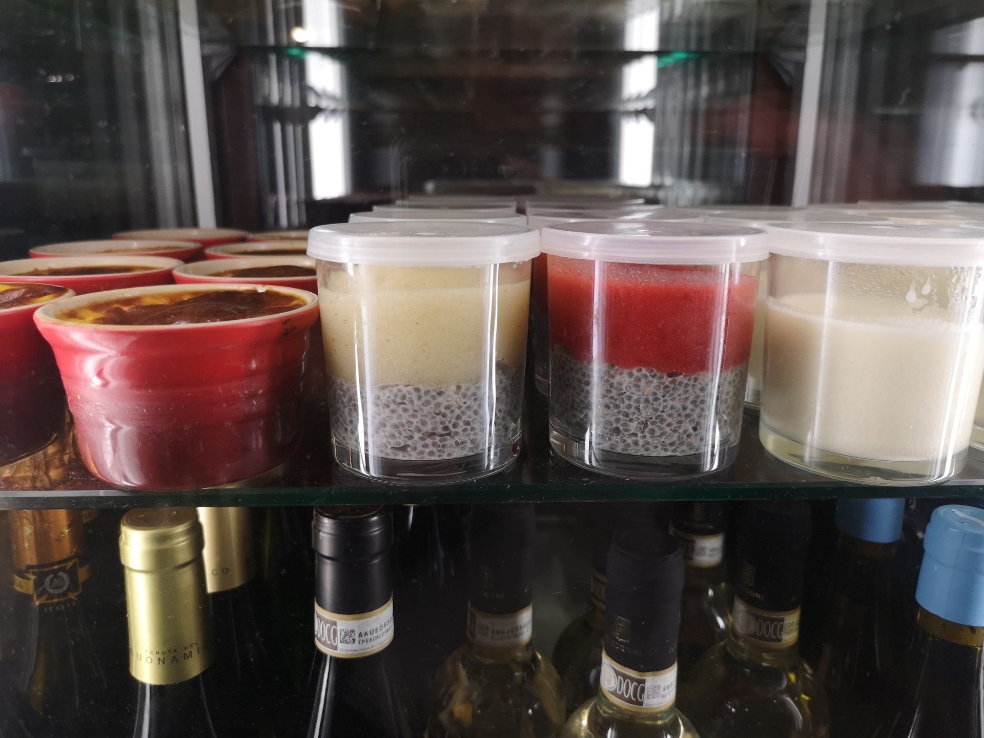 dessert della casa e vini